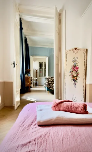 Location appartement de charme Narbonne — suite Sarah Bernhardt